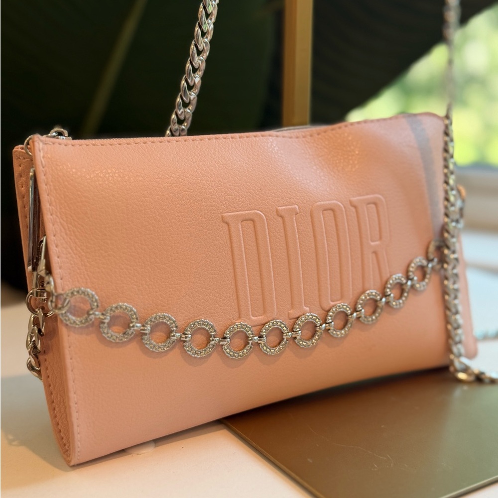 Dior - Picture 3 of 10